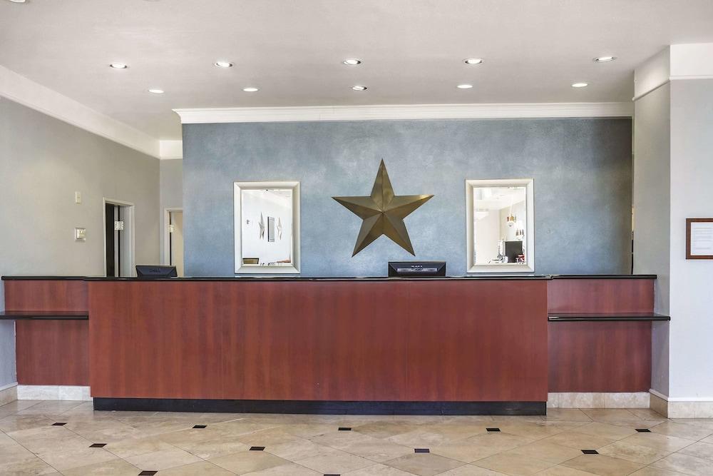 La Quinta By Wyndham - Temple South Hotel