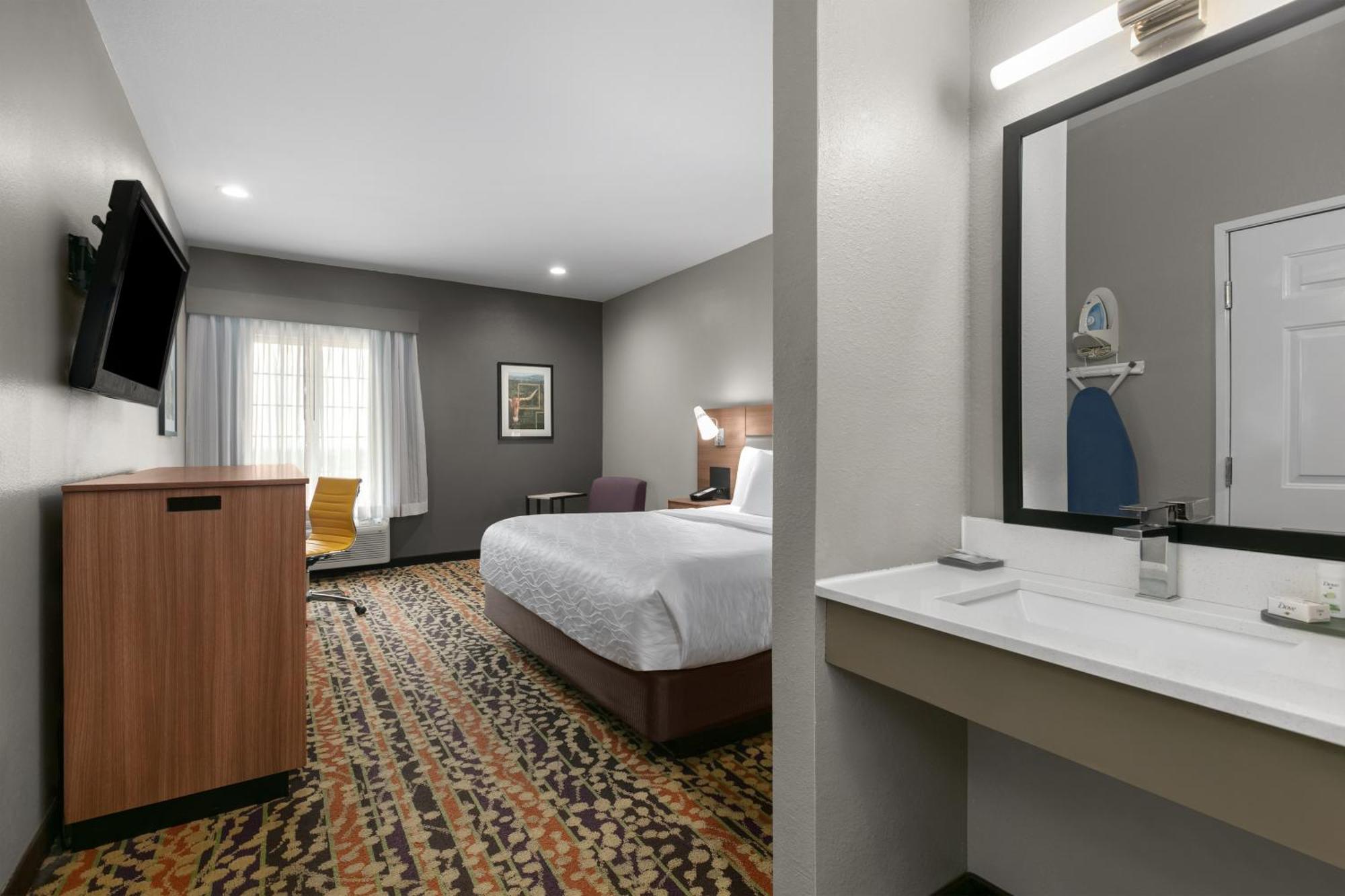 Hotel La Quinta By Wyndham - Temple South
